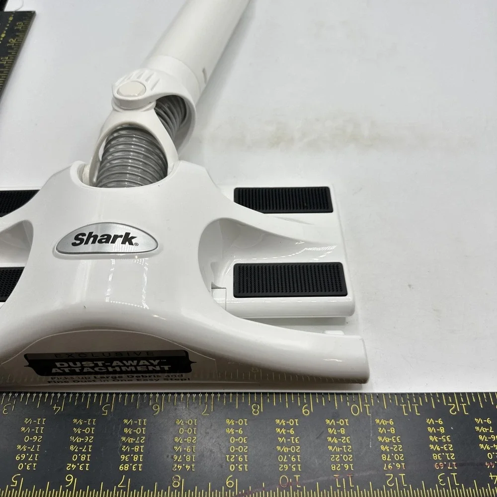 Shark Navigator Vacuum Cleaner Lift Away Dust-Away Hard Floor‎ Attachment White